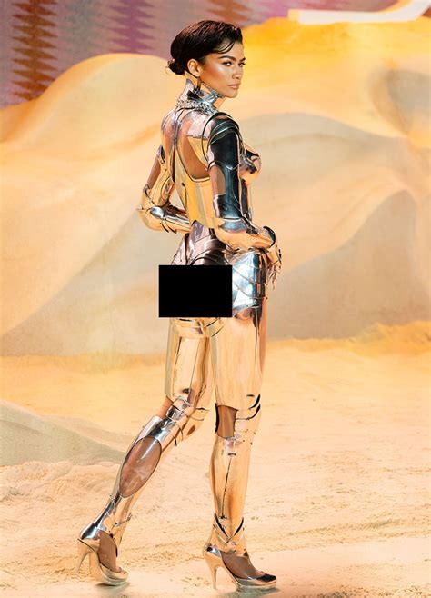 zendaya robot suit nipples